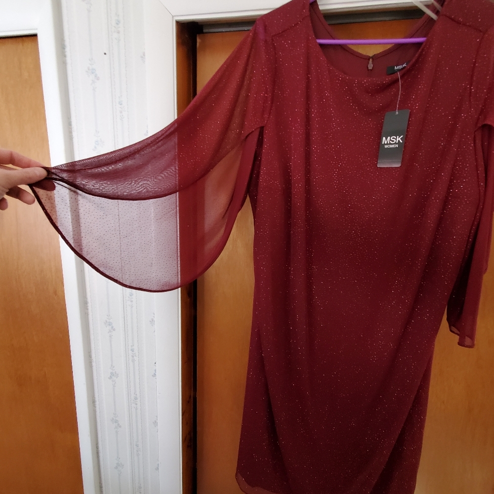 Dress - Picture 4 of 7